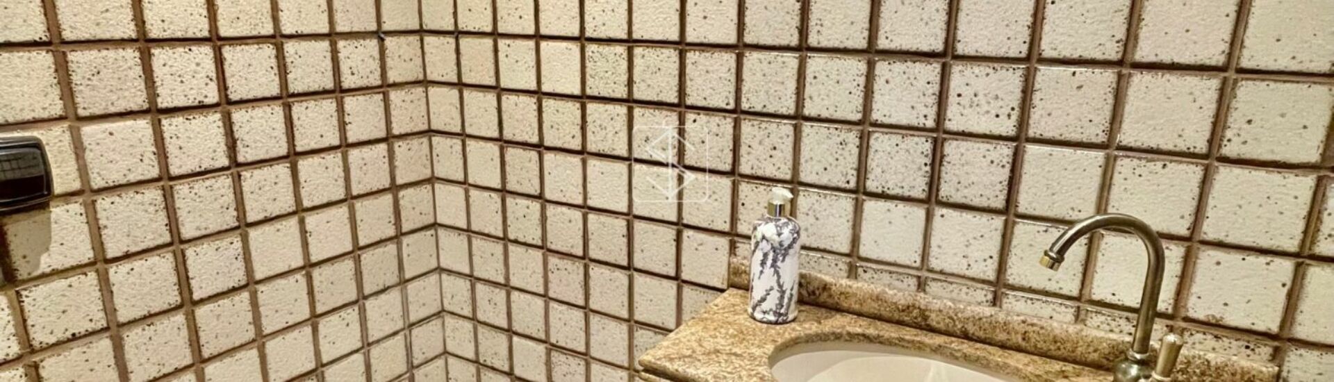 139218ebd88420b9a0edc57124dc42e2-1765568439