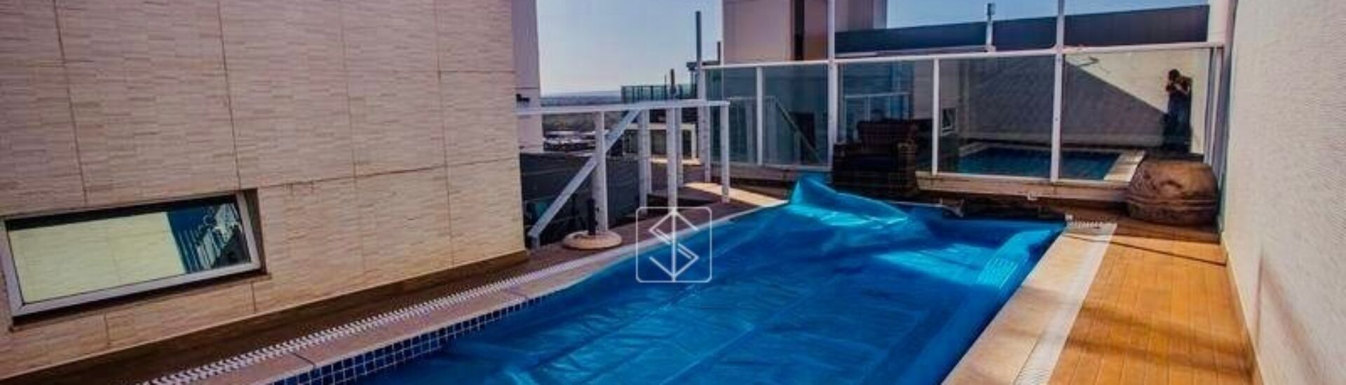 2af43f361cfb82f9757e8ba690165eee-1766118246