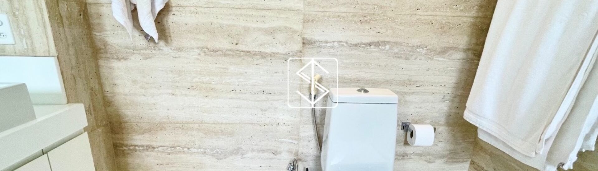 42c54b731f1f5dda4f7fa4d0ab68e980-1767901312