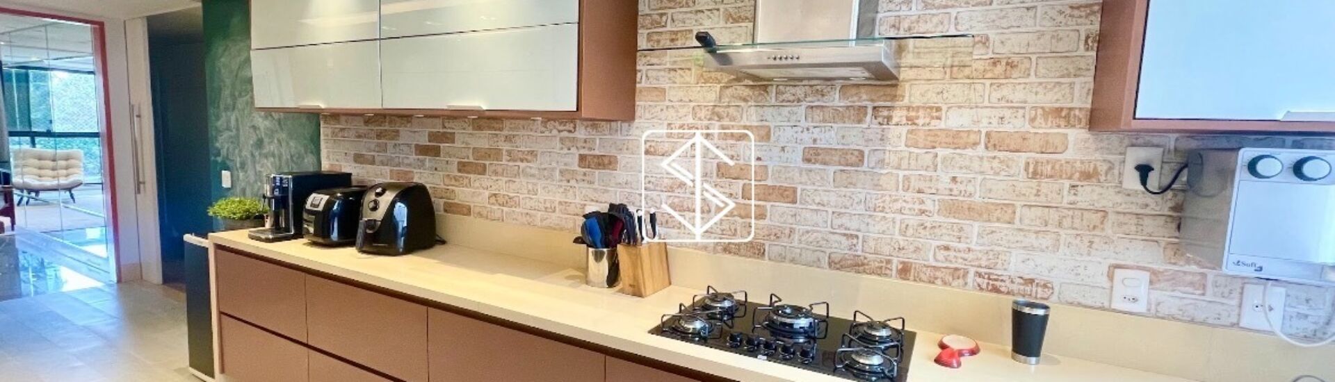 675410390d69462e927f9c4df7e59e4e-1767901304