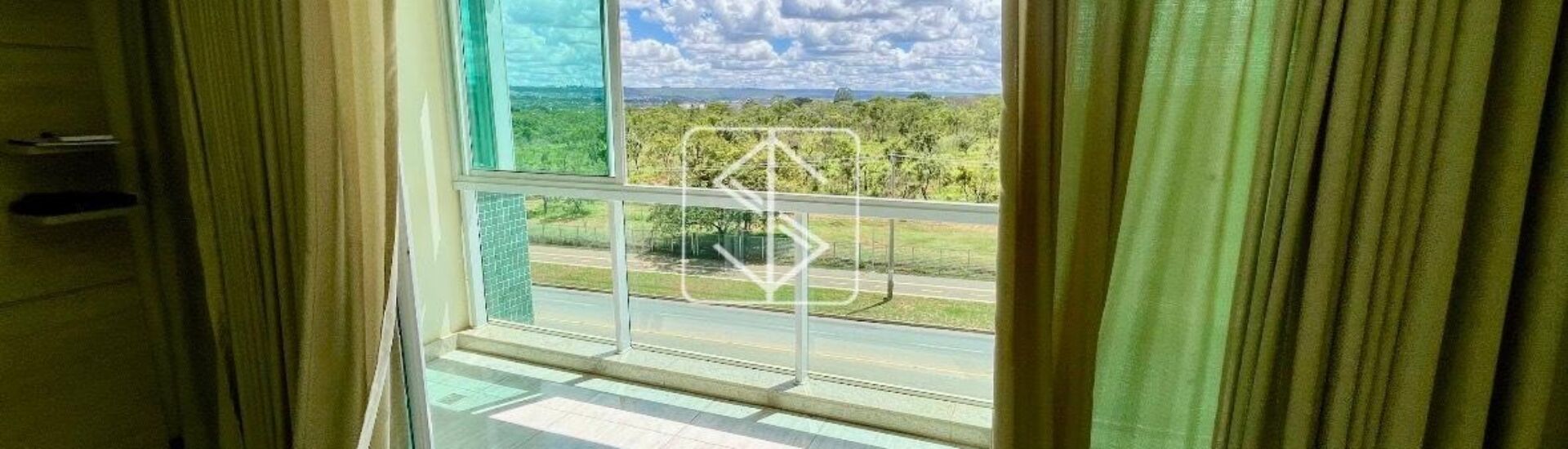 895a275ca702cb570a3366362af56df6-1766807077