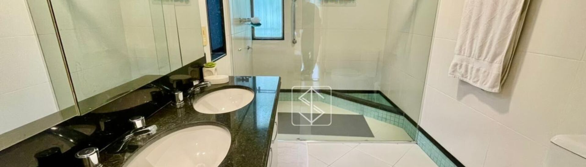 8ff0ad90cc9361b3cad077179cad57ca-1765547799