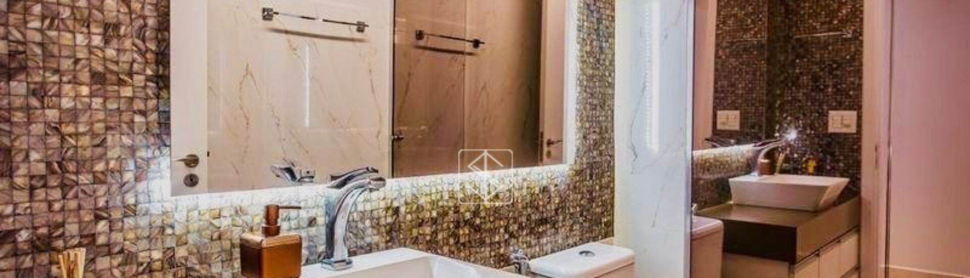 e1ba0f530cbe1726046e1bb42cb08c6d-1766118231