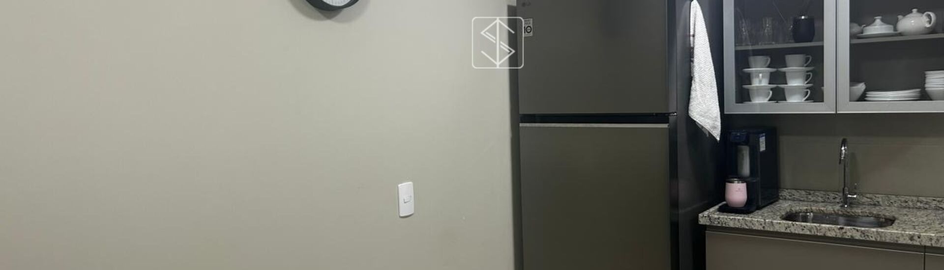 e7959bb11a70ead6fbbcf21b5e6836cb-1765568561