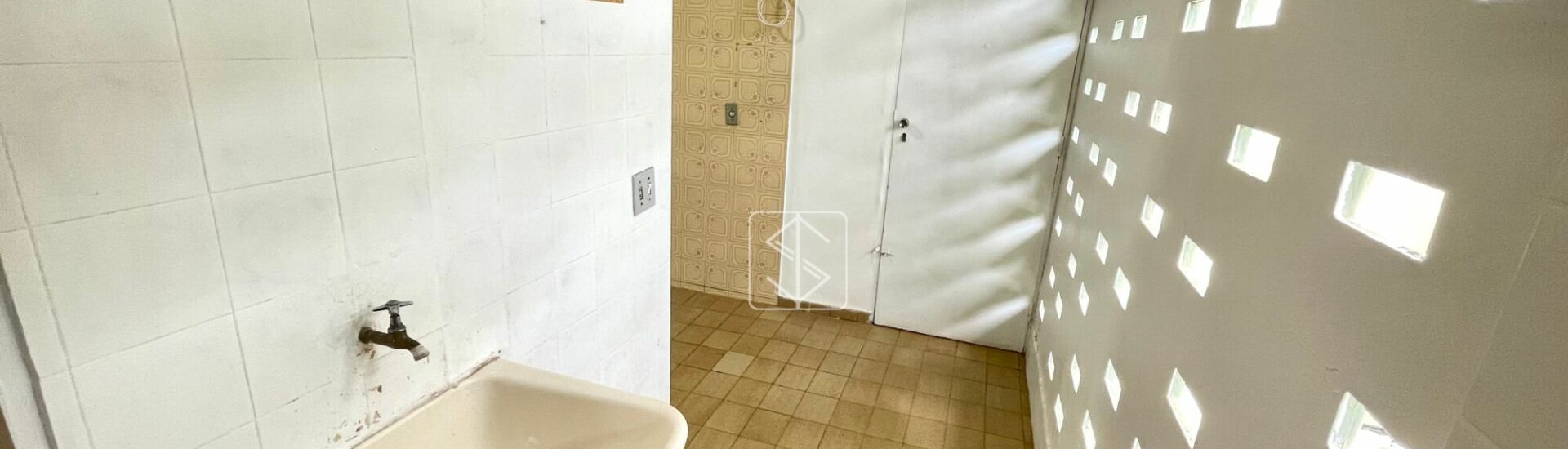 ecab3de316d51830a39dedc7381084e1-1766173240