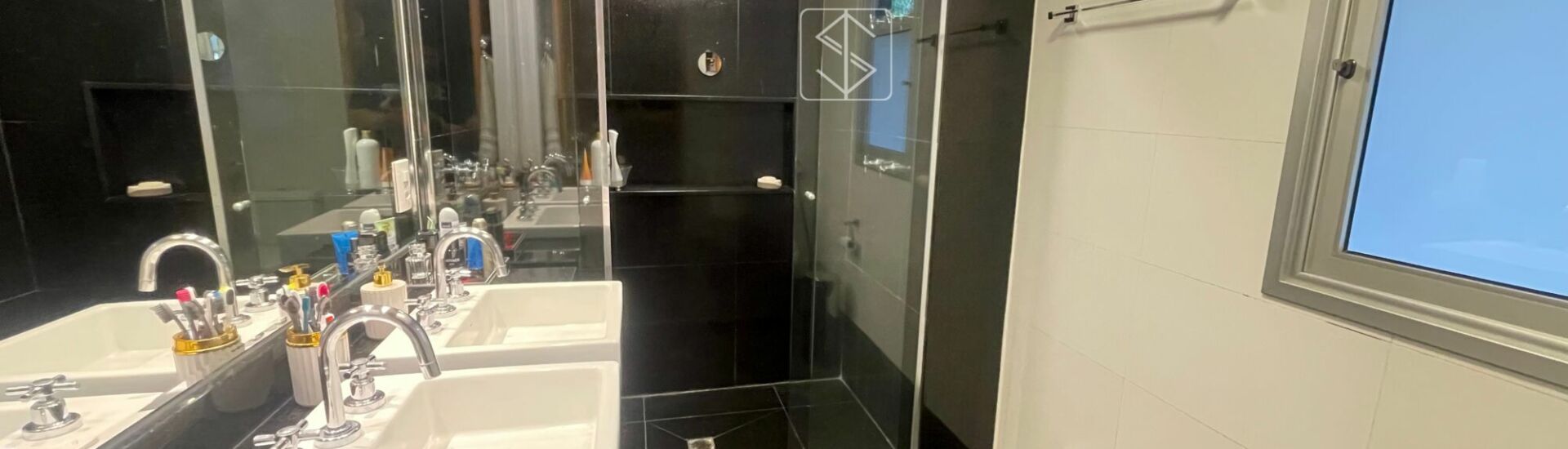 f9aff067224a867cc7c8c1a9c462595b-1765546642